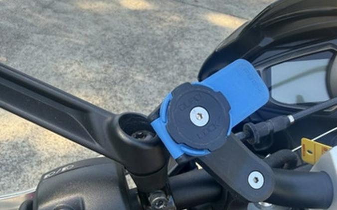 2021 Triumph Street Triple R LRH