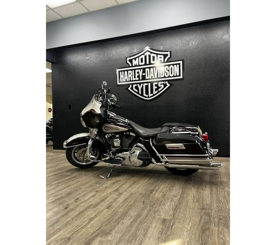 2007 Harley-Davidson® FLHTC - Electra Glide® Classic