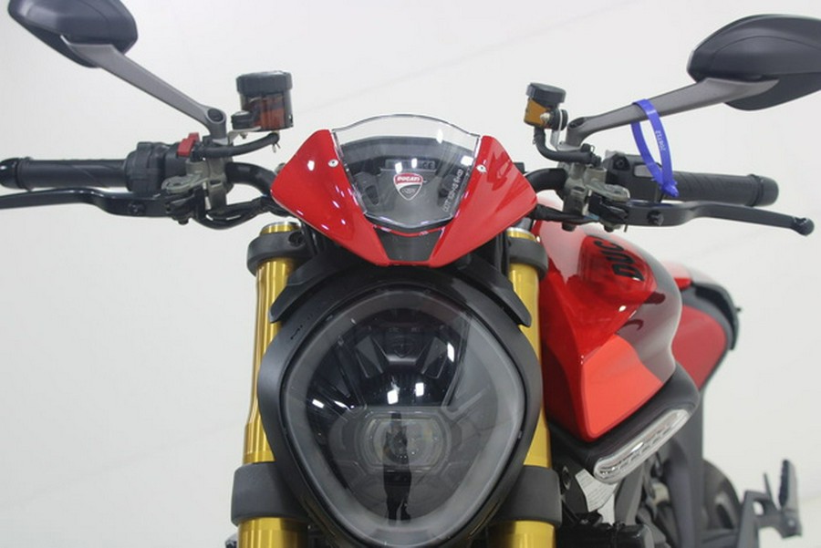 2025 Ducati Monster SP