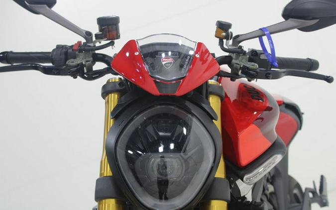 2025 Ducati Monster SP