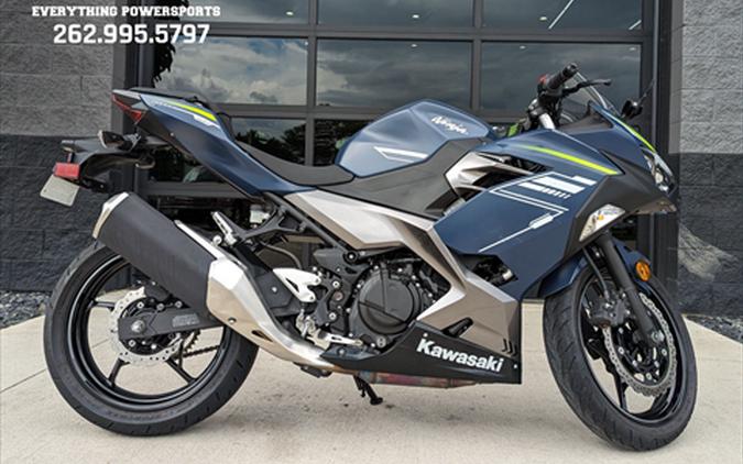 2022 Kawasaki Ninja 400