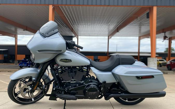 FLHX 2024 Street Glide®