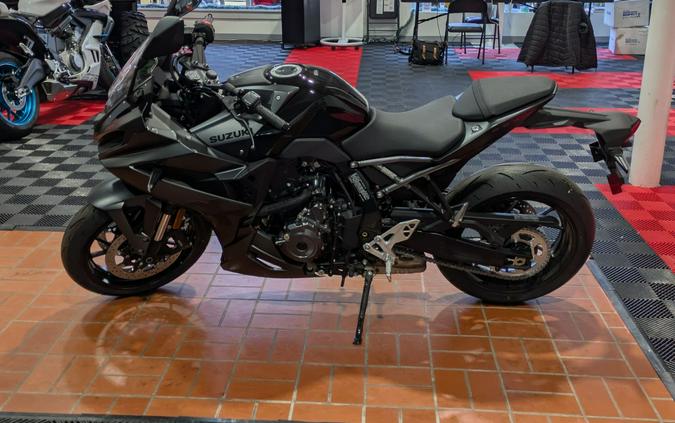 2025 Suzuki GSX-8R