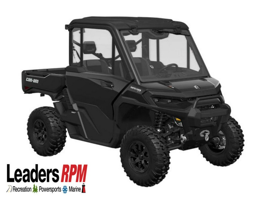 2026 Can-Am® Defender XT CAB HD11 With 10.25 in.display