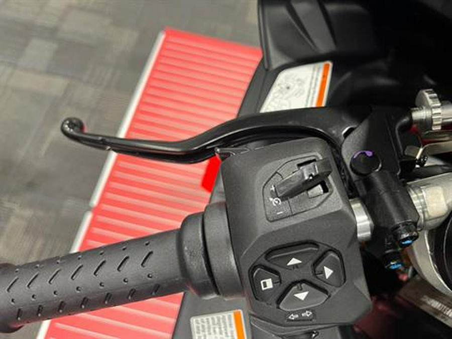 2026 Aprilia RSV4 Factory 1100