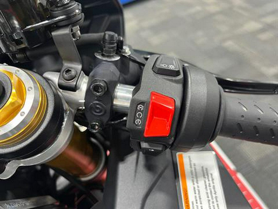 2026 Aprilia RSV4 Factory 1100