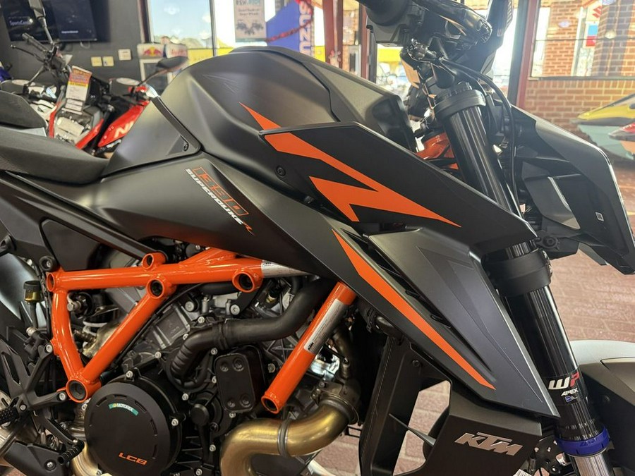 2026 KTM 1390 Super Duke R EVO