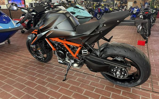 2026 KTM 1390 Super Duke R EVO