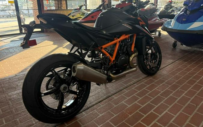 2026 KTM 1390 Super Duke R EVO