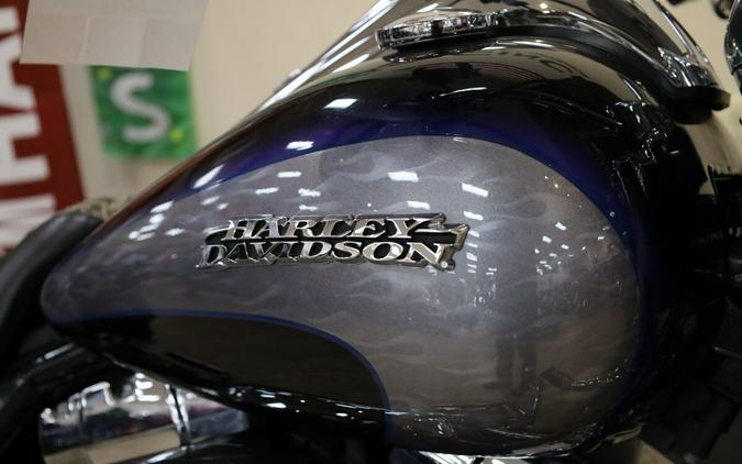 FLHRSE4 2008 Screamin’ Eagle Road King