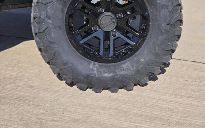 2026 Can-Am® Defender Limited HD11