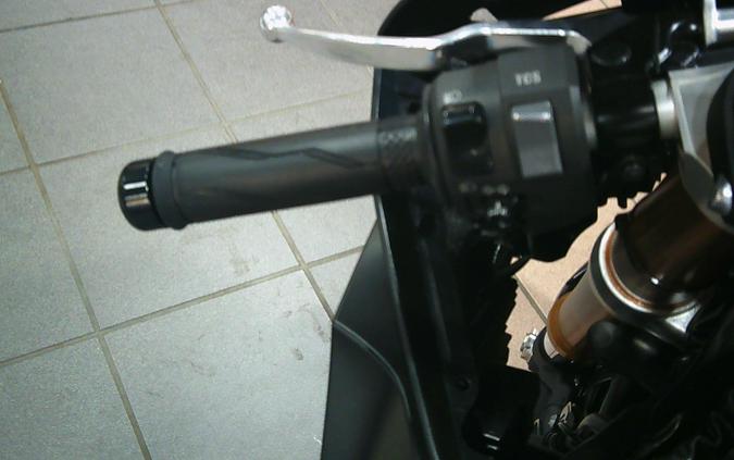 2026 YAMAHA YZF-R6 RACE
