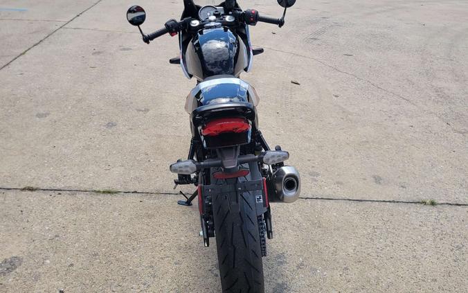 2026 Triumph Thruxton 400