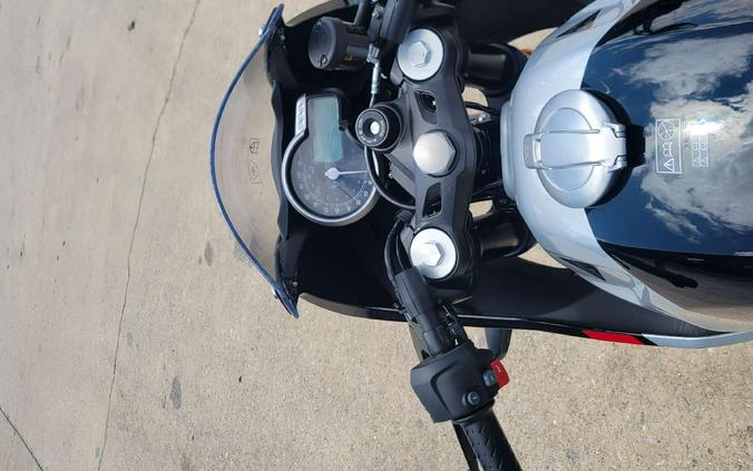 2026 Triumph Thruxton 400