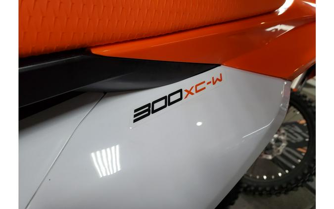 2024 KTM 300 XC-W