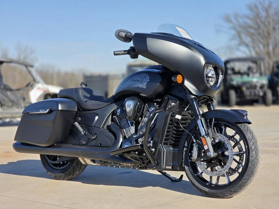 2026 Indian Motorcycle® Chieftain® PowerPlus Dark Horse® 112 Black Smoke