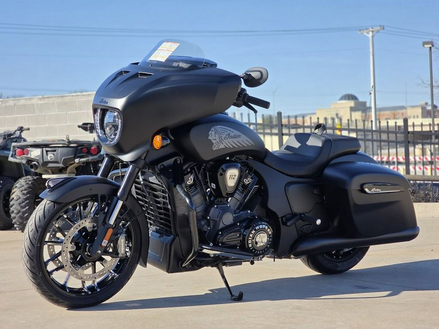 2026 Indian Motorcycle® Chieftain® PowerPlus Dark Horse® 112 Black Smoke