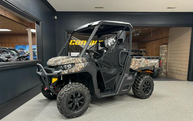 2025 Can-Am Defender XT HD9
