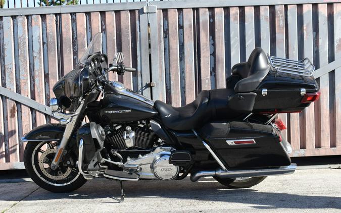 2019 Harley-Davidson® Ultra Limited FLHTK
