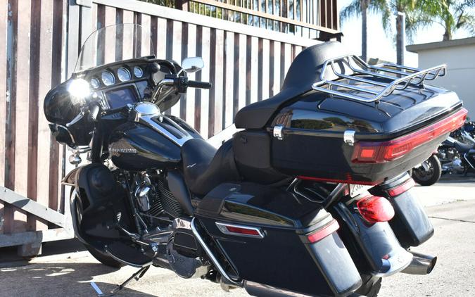2019 Harley-Davidson® Ultra Limited FLHTK