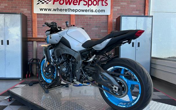 2025 Yamaha MT 10