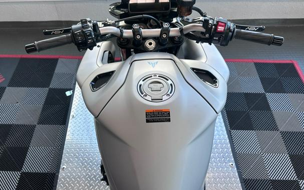 2025 Yamaha MT 10