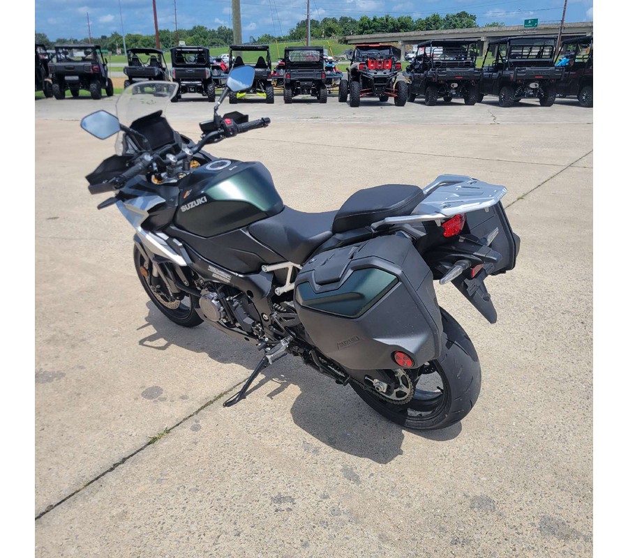 2024 Suzuki GSX-S1000GX+