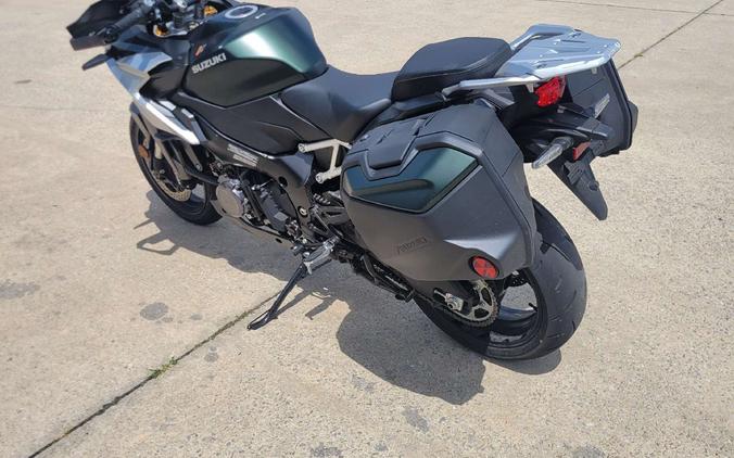 2024 Suzuki GSX-S1000GX+