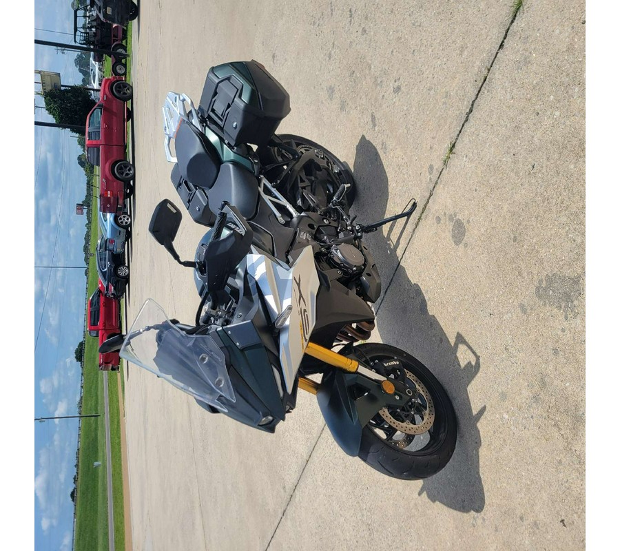 2024 Suzuki GSX-S1000GX+