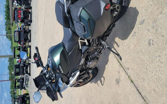 2024 Suzuki GSX-S1000GX+