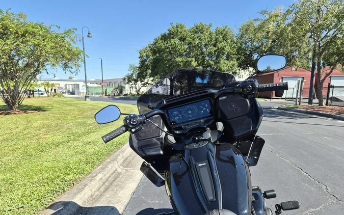 FLTRX 2024 Road Glide