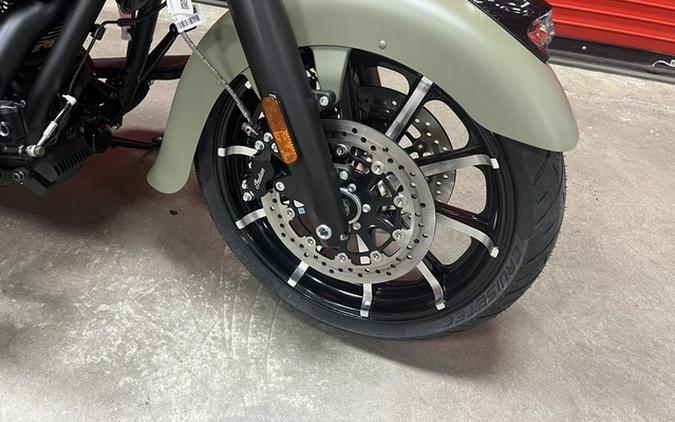 2025 Indian Springfield Dark Horse Moss Green Smoke