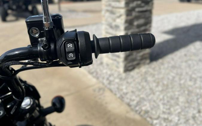 2026 Indian Motorcycle® Sport Scout® Sixty Black Metallic