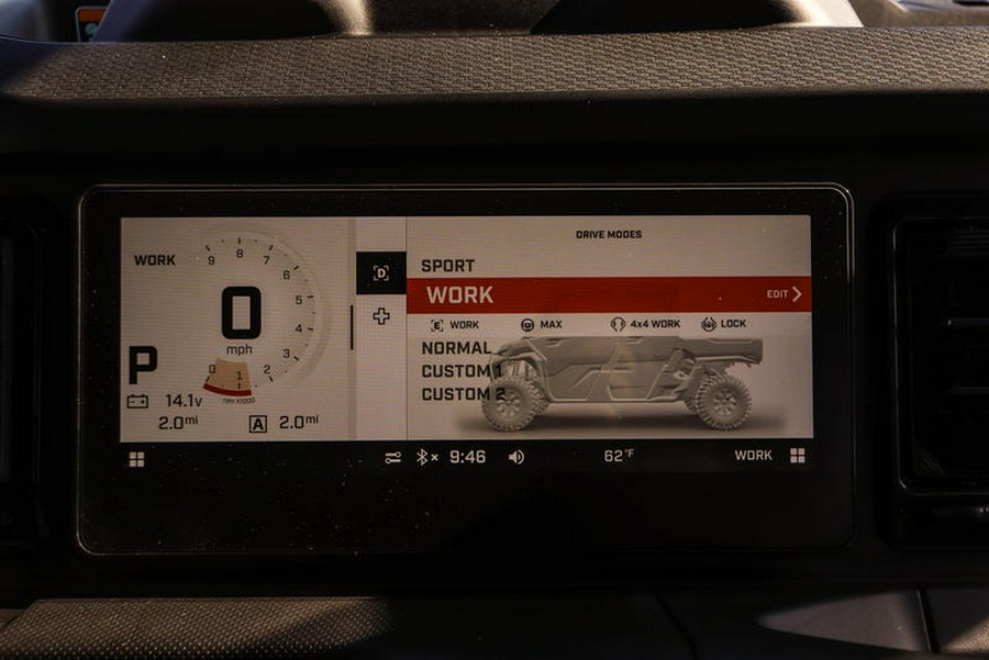 2026 Can-Am® Defender MAX LONE STAR CAB HD11