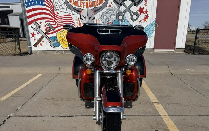 FLHTCUTG 2025 Tri Glide® Ultra
