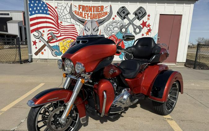 FLHTCUTG 2025 Tri Glide® Ultra