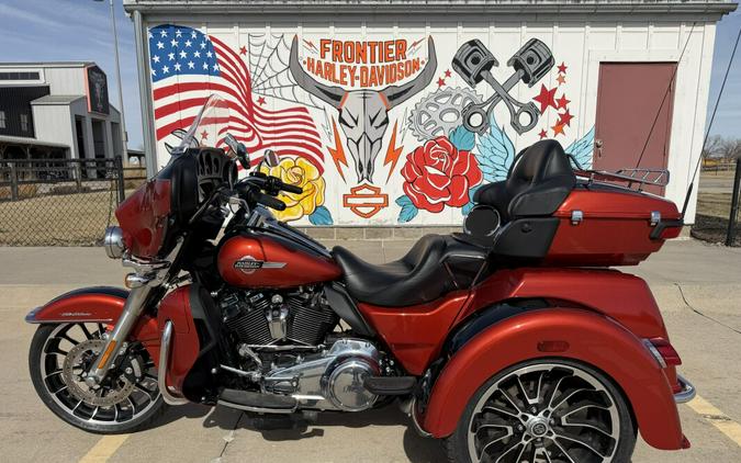 FLHTCUTG 2025 Tri Glide® Ultra