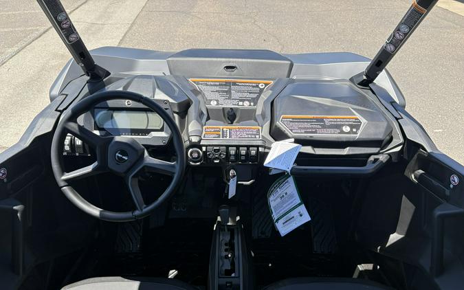 2026 Commander XT P 1000R - Can-Am