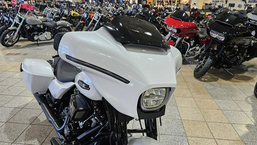 2024 Harley-Davidson FLHX - Street Glide