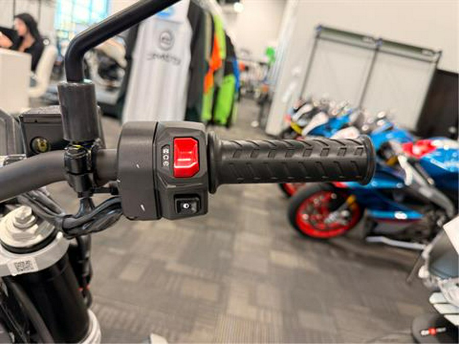 2026 Aprilia Tuono 457