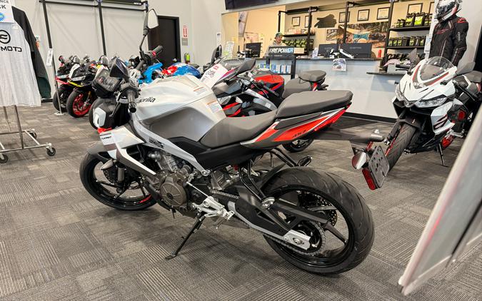 2026 Aprilia Tuono 457