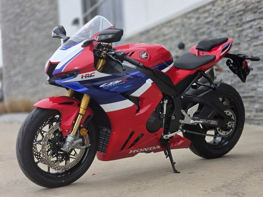 2025 Honda® CBR1000RR-R Fireblade SP