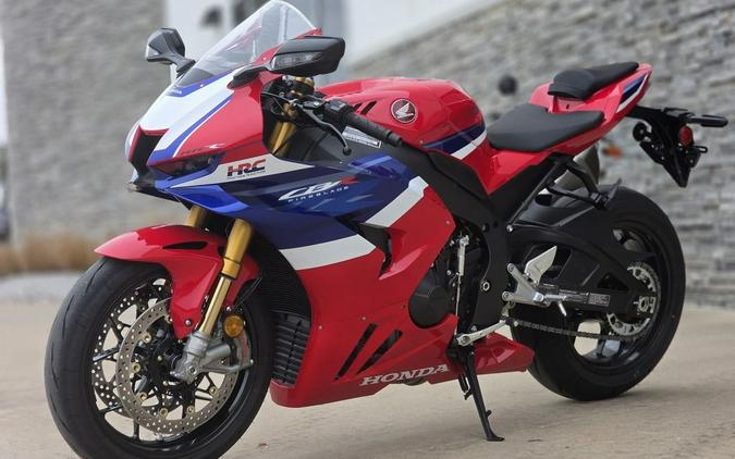 2025 Honda® CBR1000RR-R Fireblade SP