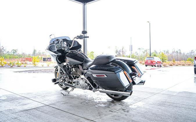 2025 Harley-Davidson® FLTRX - Road Glide®