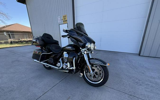 2016 Harley-Davidson® FLHTCU - Electra Glide® Ultra Classic®