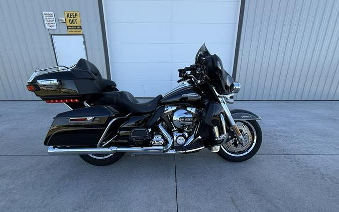 2016 Harley-Davidson® FLHTCU - Electra Glide® Ultra Classic®