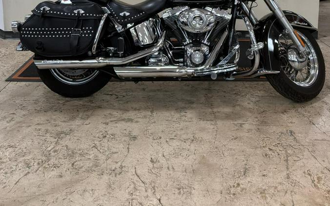 FLSTC 2011 Heritage Softail® Classic