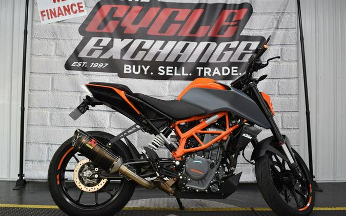 2023 KTM Duke 390