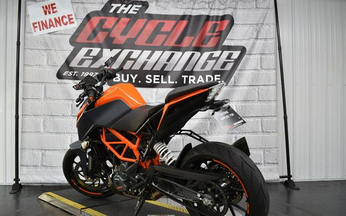 2023 KTM Duke 390