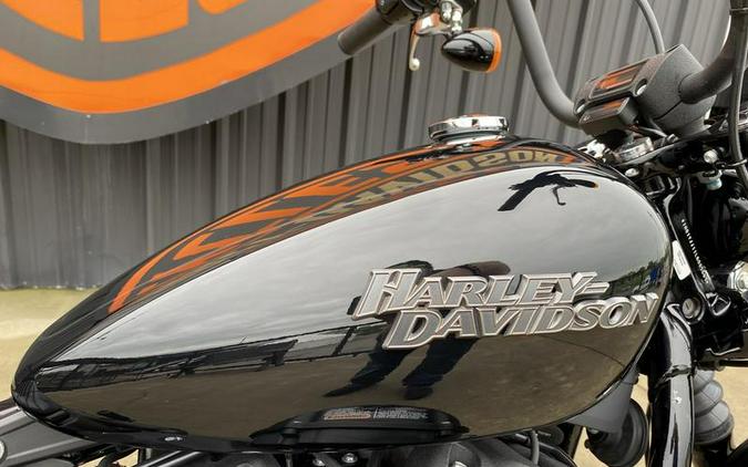 2020 Harley-Davidson® FXBB - Softail® Street Bob®